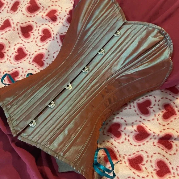 Timeless trends overbust corset 22L steel bones - Picture 2 of 16